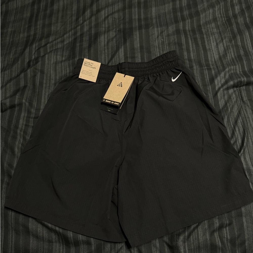 Nike ACG Repel Ripstop Shorts Womens SIZE XS Black Loose Fit Mid Rise - Picture 5 of 6